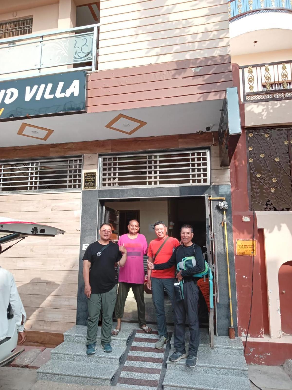 The Orchid Villa Homestay - Walkable Distance From Taj Mahal Agra  Exterior photo